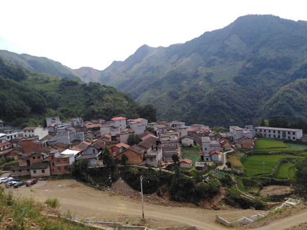20190917161670.jpg 1西庄村石屋坑湾新貌_副本.jpg